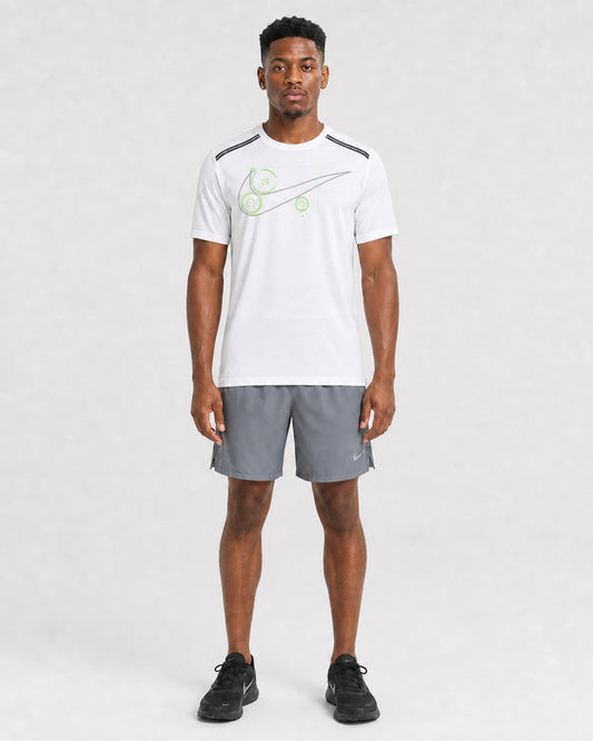 Challenger Men's Dri-FIT 7-inch Brief-Lined Running Shorts - Smoke Grey